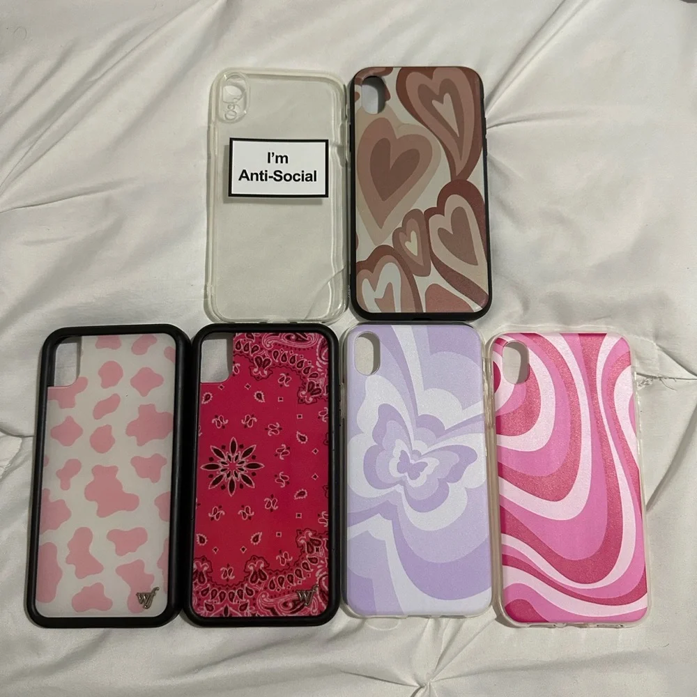 Iphone XR case bundle